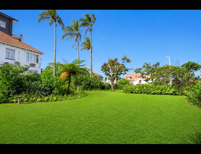 2 BEDROOM APARTMENT FOR SALE IN ESSENWOOD